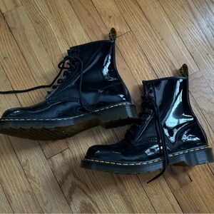 new black shiny doc martens